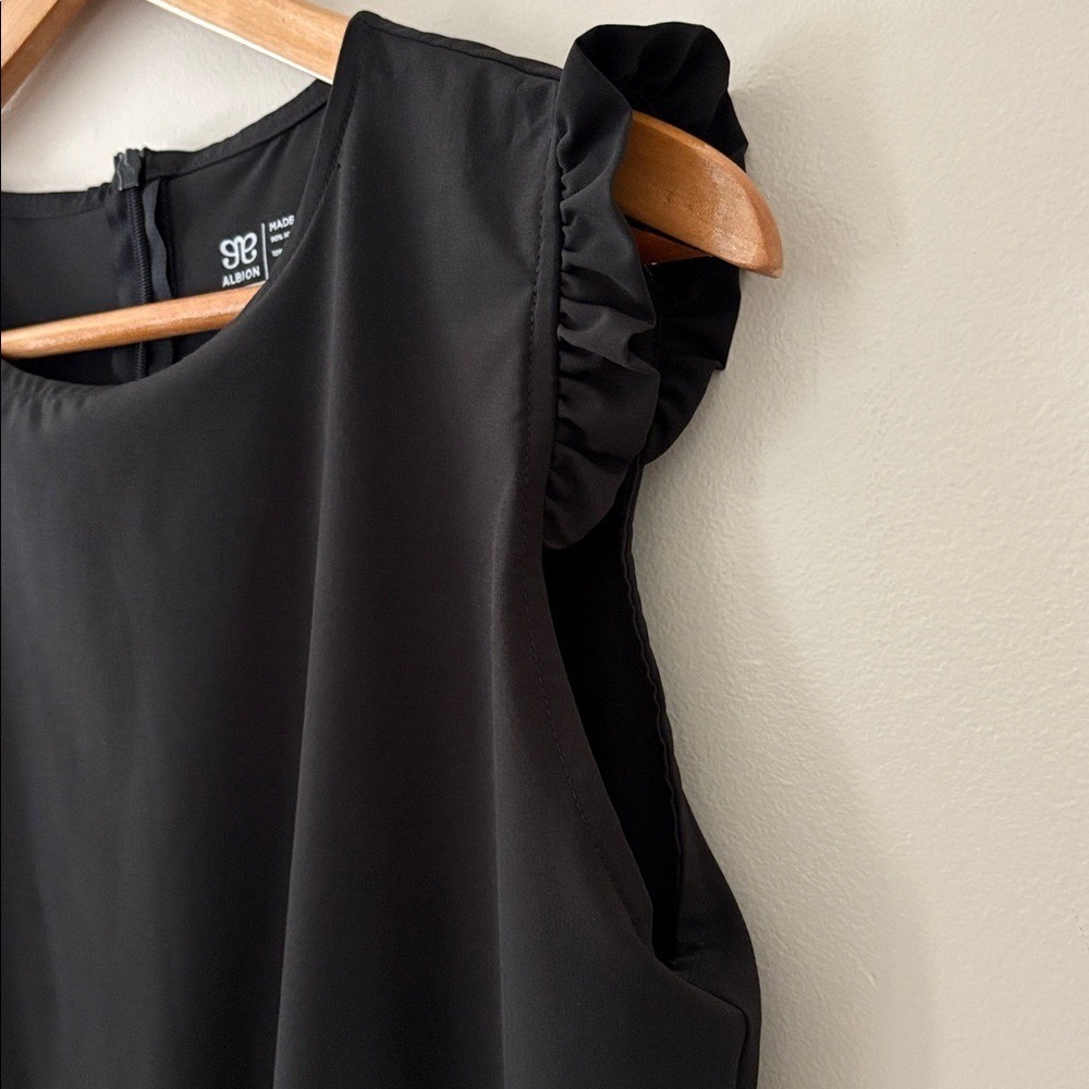 Albion Fit Romper Destination M Black Sporty Ruffle Sleeve Activewear Jumpsuit - Picture 13 of 13